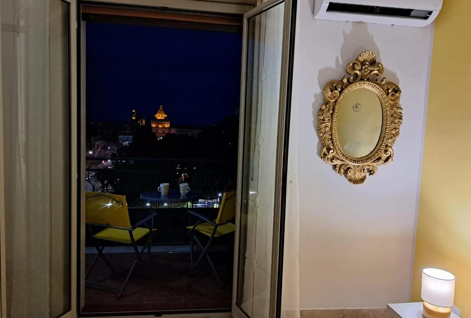 Skyline Palermo Apartment Italy
