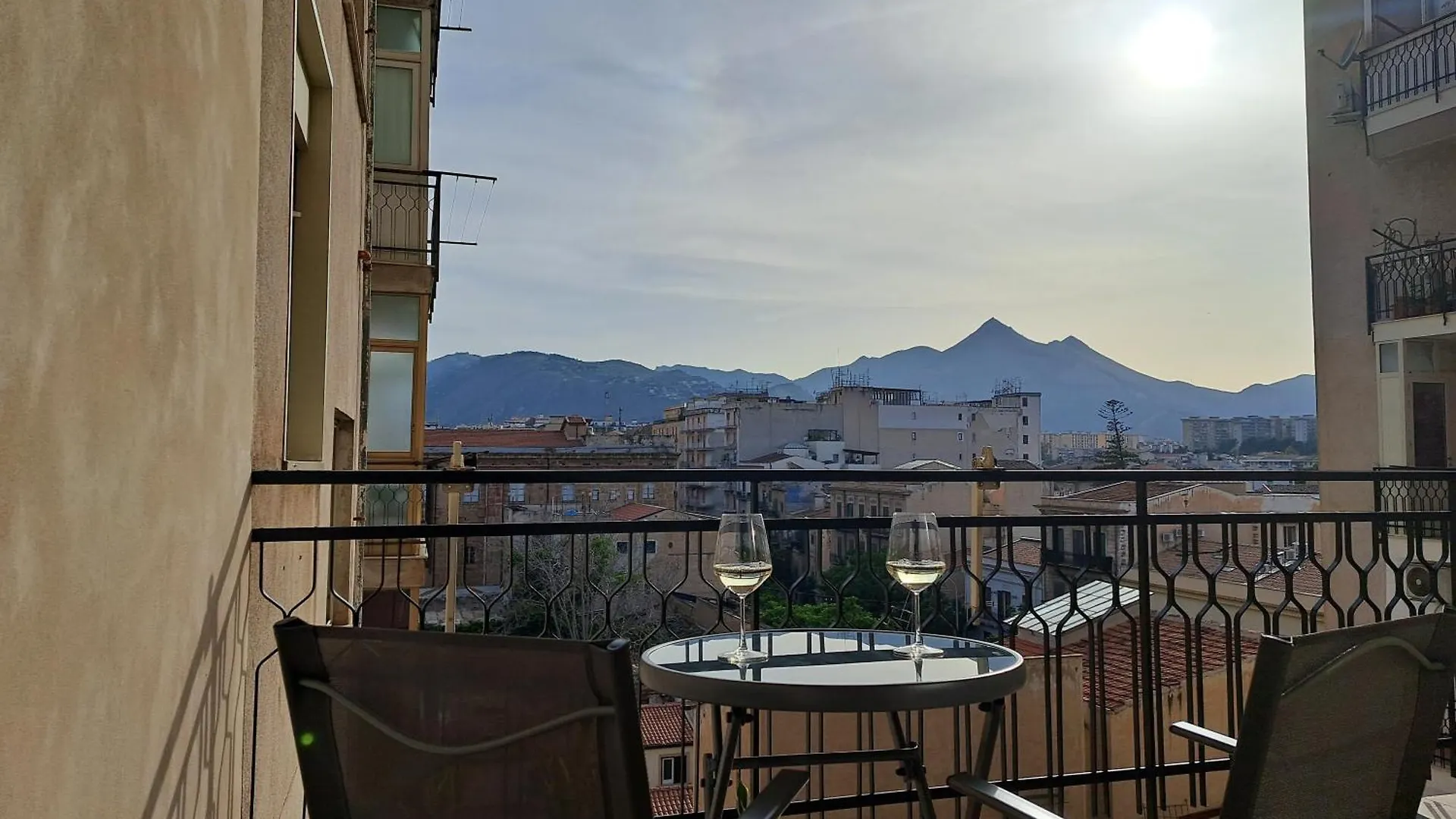 Skyline Palermo Apartment